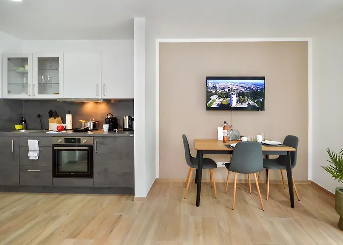 Appartement At Weinmeister - Life & Style